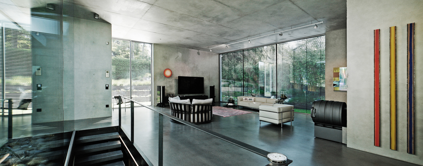 Blick in ein Wohnzimmer eines Bauhauses